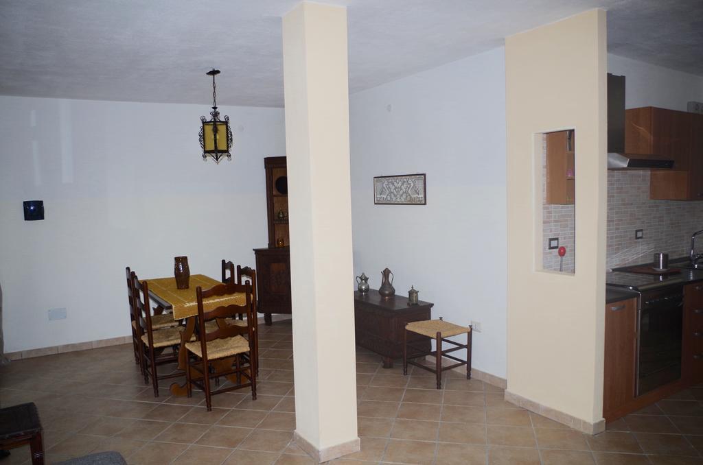 Villa Bonu Torre delle Stelle Ruang foto